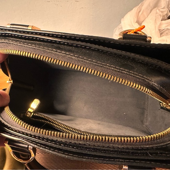 Louis Vuitton Black Epi Handbag - Picture 10 of 11